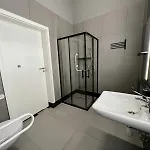 Kapsula * وارسو