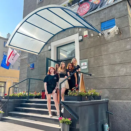 Kapsula Hostel Varşova