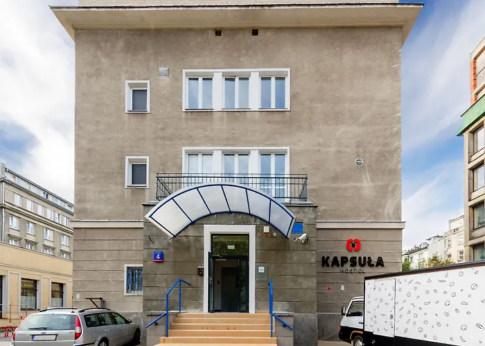 Hostel Kapsula Varsó