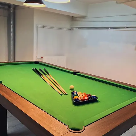 Kapsula Варшава